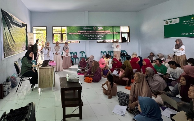 FK USU Edukasi Perawatan Kulit 55 Ibu Rumah Tangga di Desa Bulu Cina