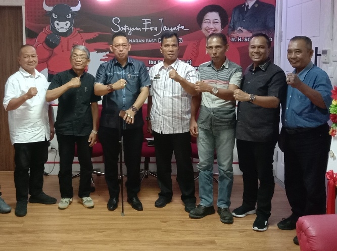 Ketua DPRD Medan Saran Pedagang Pasar Aksara Ganti Dagangan Basah ke Barang Kering