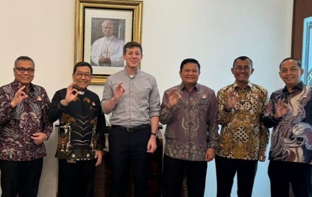 Delegasi OCI Bertemu Kedutaan Besar Vatikan: Diplomasi Spiritual Kontingen Indonesia Ziarah Militer Internasional