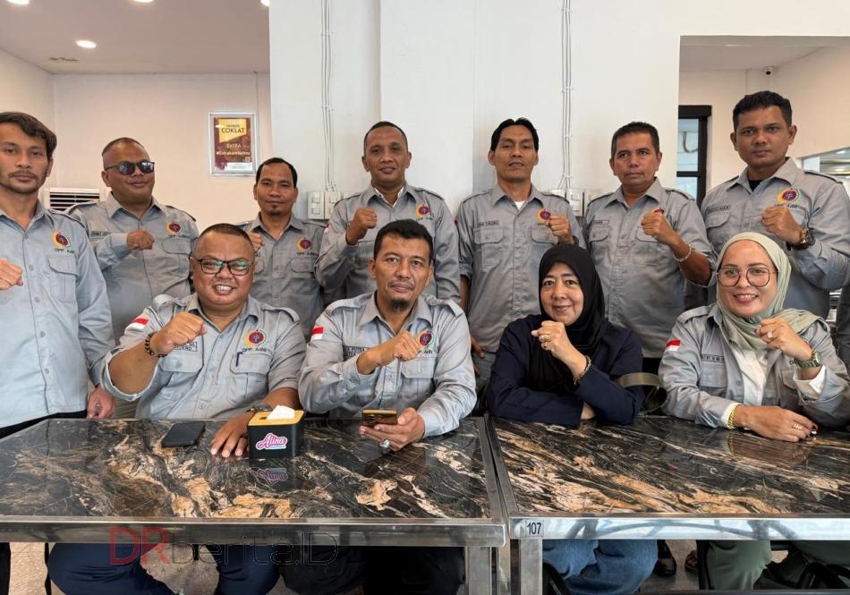AdNI Akan Gugat Class Action Jika Presiden Prabowo Tidak Copot Dirut PLN