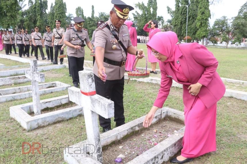 Jadilah Pahlawan Bangsa dan Negara Dalam Pengabdian Masyarakat