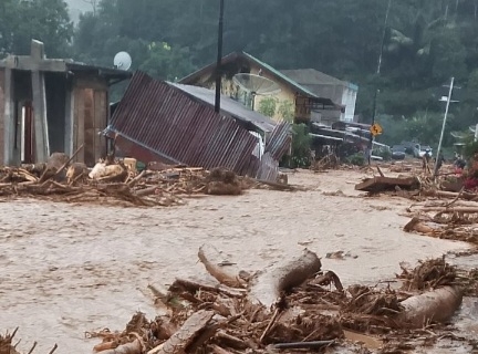 Menteri PU: 137 Sungai Terdampak Bencan di Sumatera, 33 Telah Selesai Dinormalisasi
