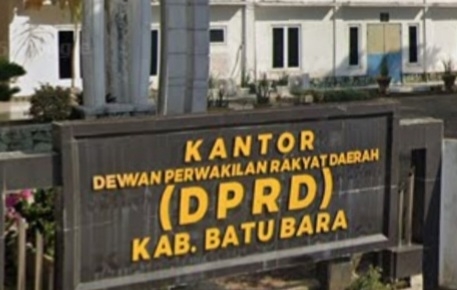 Pengadaan Foto Presiden dan Wakil Presiden di DPRD Batubara Jadi Sorotan dan APH Diminta Bertindak