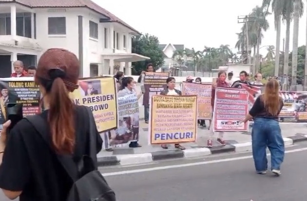 Massa Aksi: Kami Dilarang Demo Depan Rumah Dinas Kapolda Sumut, Rumah Gubernur Boleh