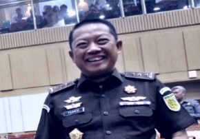Jadi Tersangka, Mantan Jampidsus Kejagung Dicekal ke Luar Negeri